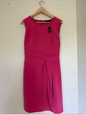 Hello Barbie 🎀 Limited size 4 Sleeveless Pink Sheath Dress